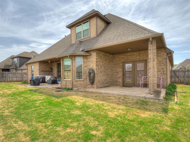 13317 NW 4th Street, Yukon, OK 73099