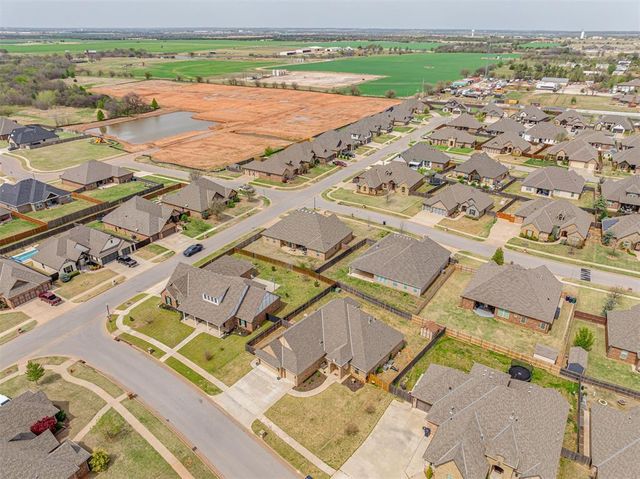 13317 NW 4th Street, Yukon, OK 73099