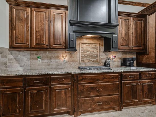 13317 NW 4th Street, Yukon, OK 73099