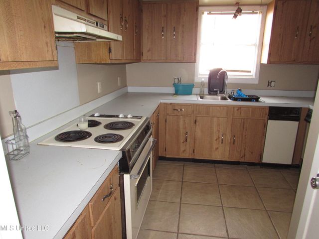 434 Sans Souci Drive, Gulfport, MS 39507