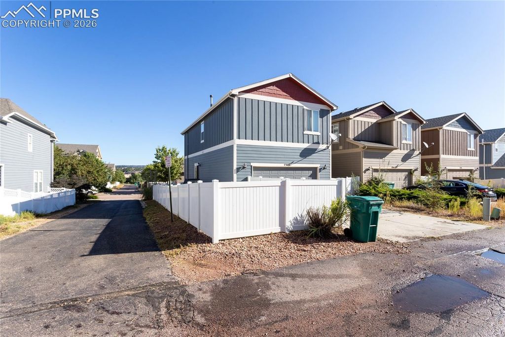 2305 Falkirk Drive, Colorado Springs, CO 80910 — photo 5