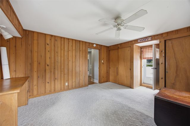 335 Forest Drive SE, Cedar Rapids, IA 52403