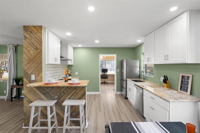 1831 MEADOWBROOK AVENUE, Lakeland, FL 33803