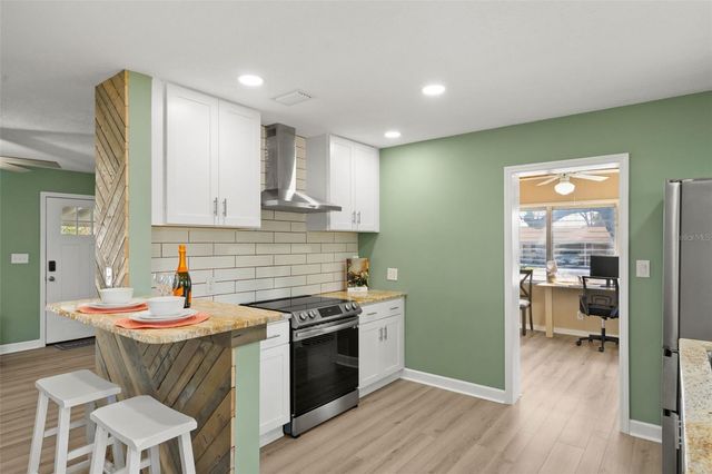 1831 MEADOWBROOK AVENUE, Lakeland, FL 33803