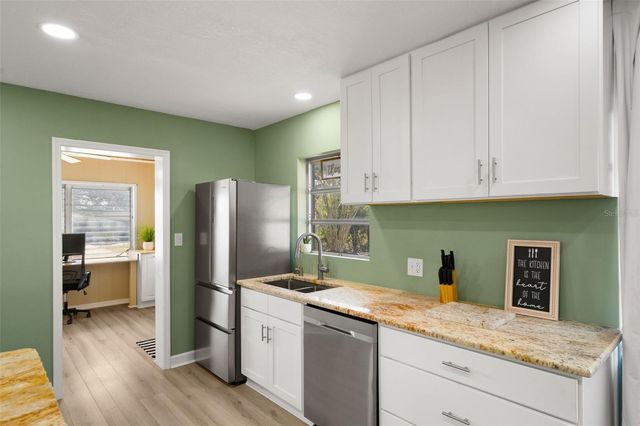 1831 MEADOWBROOK AVENUE, Lakeland, FL 33803