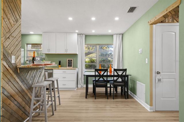 1831 MEADOWBROOK AVENUE, Lakeland, FL 33803