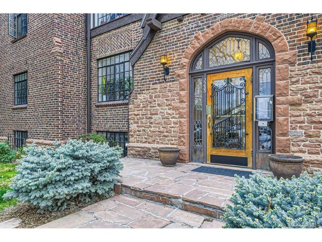 2233 Kearney St 19, Denver, CO 80207