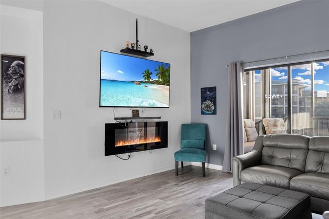 9051 TREASURE TROVE LANE 301, Kissimmee, FL 34747