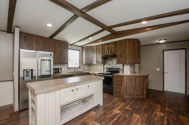 3610 Alice Street, Fresno, TX 77545