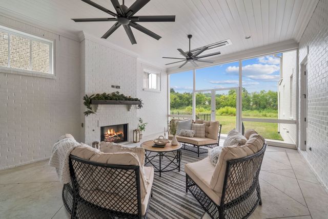 1304 McQuiddy Rd, Nashville, TN 37221