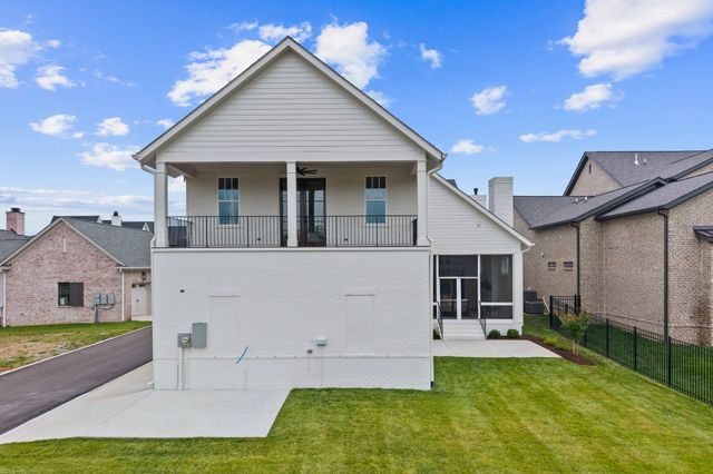 1304 McQuiddy Rd, Nashville, TN 37221