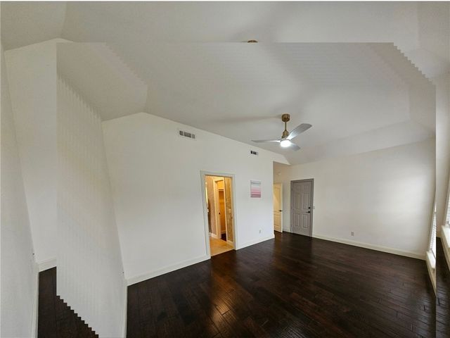 1300 Willow Bend Avenue, Bentonville, AR 72713