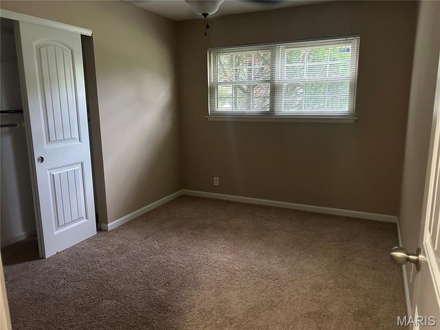 31 Graeler Drive, St Louis, MO 63146
