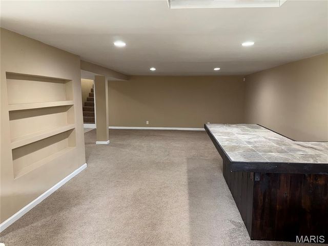 31 Graeler Drive, St Louis, MO 63146
