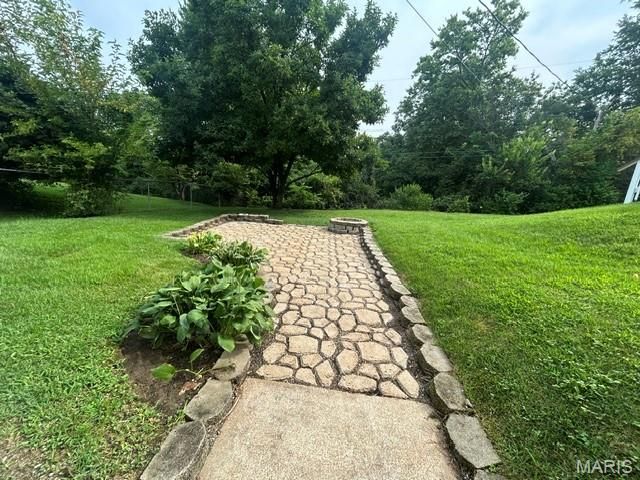31 Graeler Drive, St Louis, MO 63146