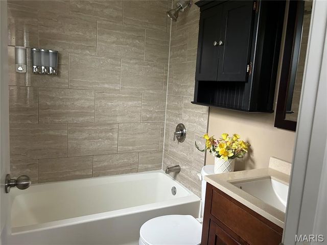 31 Graeler Drive, St Louis, MO 63146