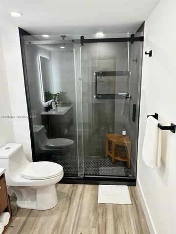 4544 NW 79th Ave 1F, Doral, FL 33166