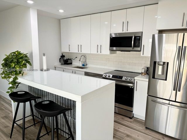 4544 NW 79th Ave 1F, Doral, FL 33166