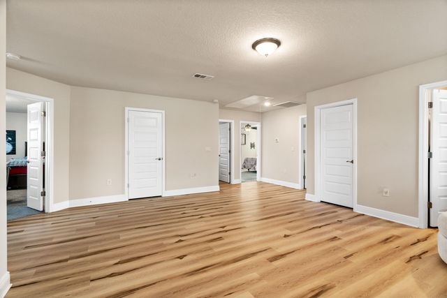 224 Baycliff Drive, Crestview, FL 32536