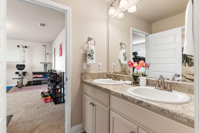 224 Baycliff Drive, Crestview, FL 32536