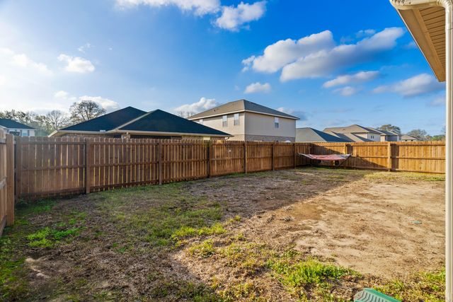 224 Baycliff Drive, Crestview, FL 32536