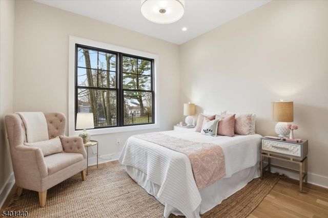 336 Fairmount Ave, Chatham Twp., NJ 07928