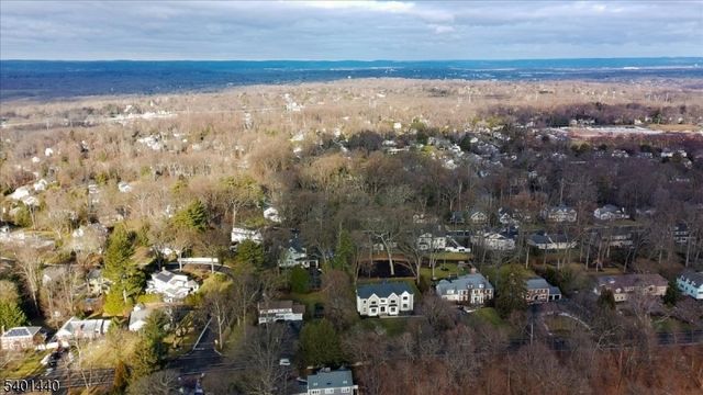 336 Fairmount Ave, Chatham Twp., NJ 07928