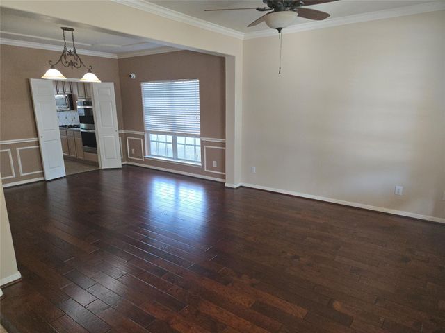 8411 Sandestine Court, Houston, TX 77095