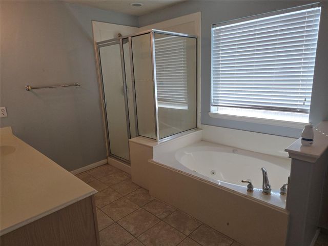 8411 Sandestine Court, Houston, TX 77095