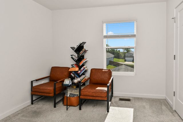 204 N Big Horn Road, Nixa, MO 65714