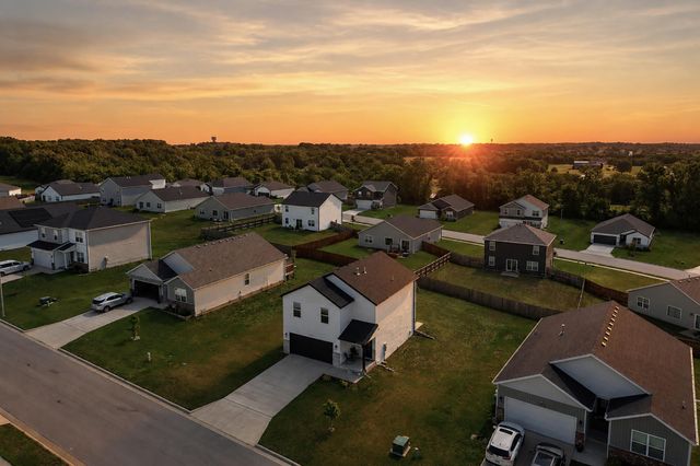 204 N Big Horn Road, Nixa, MO 65714