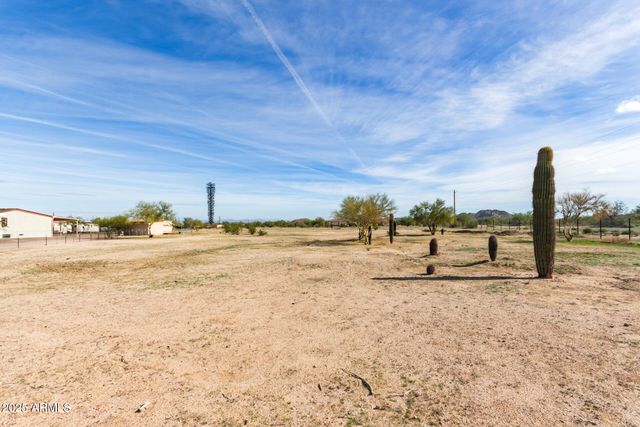 1099 S WARREN Road, Maricopa, AZ 85139
