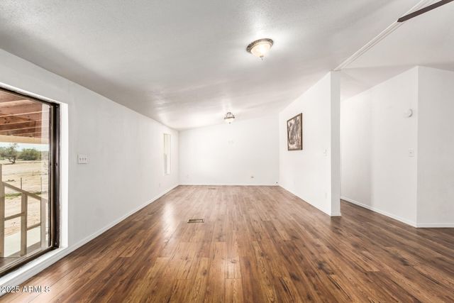 1099 S WARREN Road, Maricopa, AZ 85139