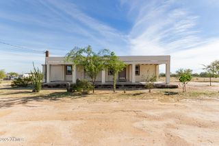 1099 S WARREN Road, Maricopa, AZ 85139