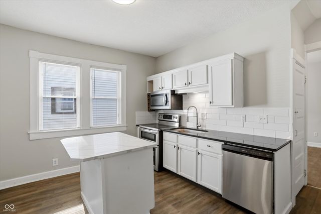 512 N Beville Avenue, Indianapolis, IN 46201