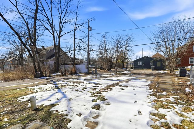 512 N Beville Avenue, Indianapolis, IN 46201