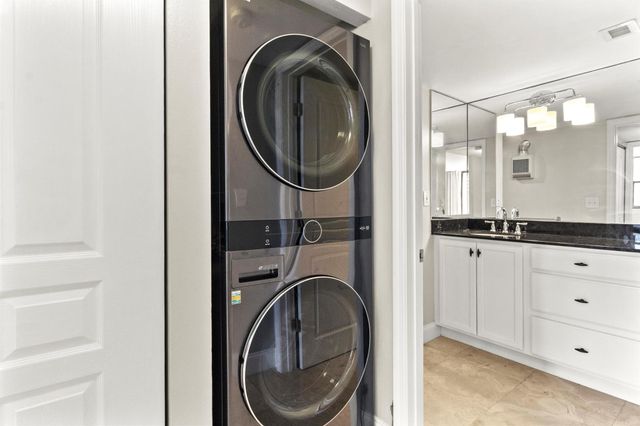 290 174th Street 1417, Sunny Isles Beach, FL 33160