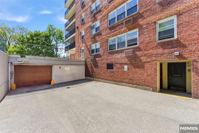 415 Claremont Avenue C004A, Montclair, NJ 07042