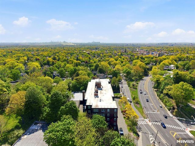 415 Claremont Avenue C004A, Montclair, NJ 07042
