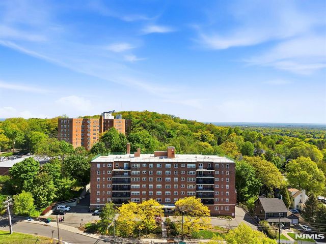 415 Claremont Avenue C004A, Montclair, NJ 07042