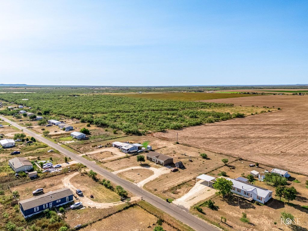 Image 30 of property listing at 10573 Glass Court Road, San Angelo, TX 76901