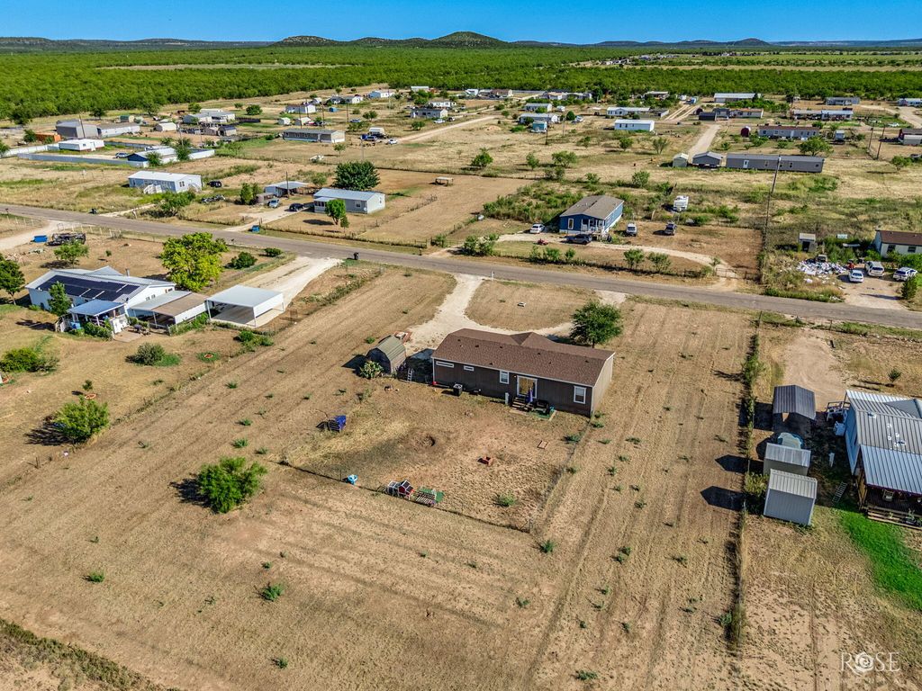 Image 42 of property listing at 10573 Glass Court Road, San Angelo, TX 76901