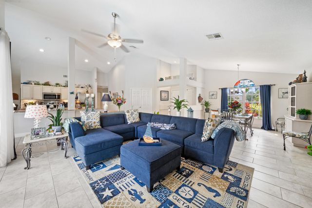 5145 Turtle Creek Place, Fort Pierce, FL 34981