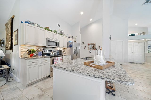 5145 Turtle Creek Place, Fort Pierce, FL 34981