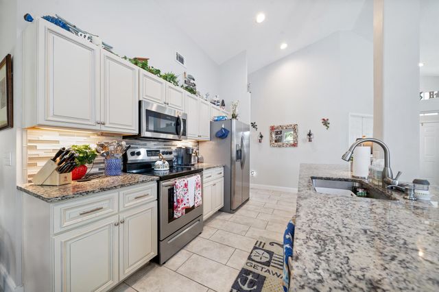 5145 Turtle Creek Place, Fort Pierce, FL 34981