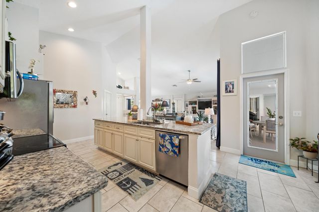 5145 Turtle Creek Place, Fort Pierce, FL 34981