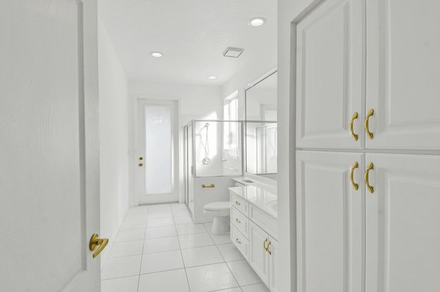 807 Coventry Street, Boca Raton, FL 33487