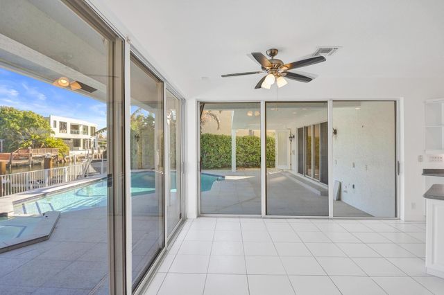 807 Coventry Street, Boca Raton, FL 33487