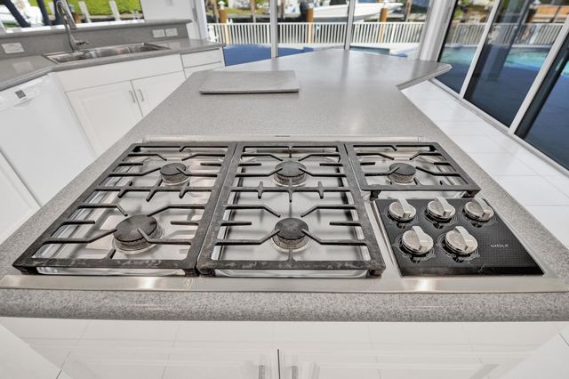 807 Coventry Street, Boca Raton, FL 33487