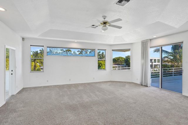 807 Coventry Street, Boca Raton, FL 33487